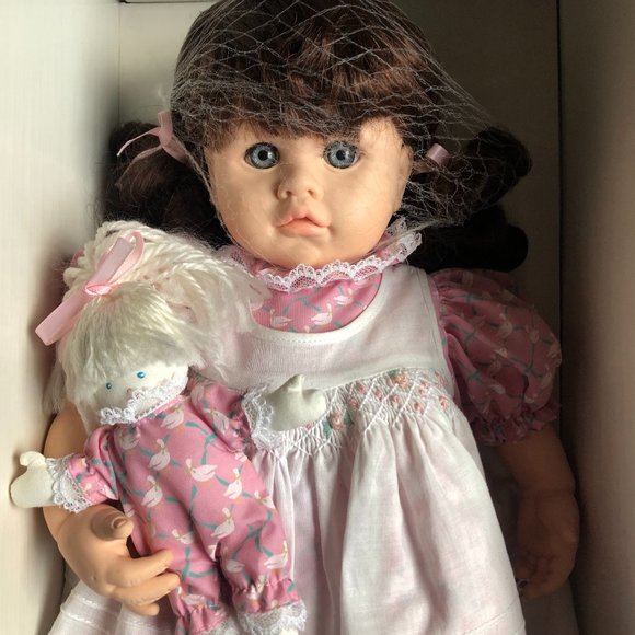Dolls by Pauline - Limited Edition...Emma babydoll - Picture 3 of 13